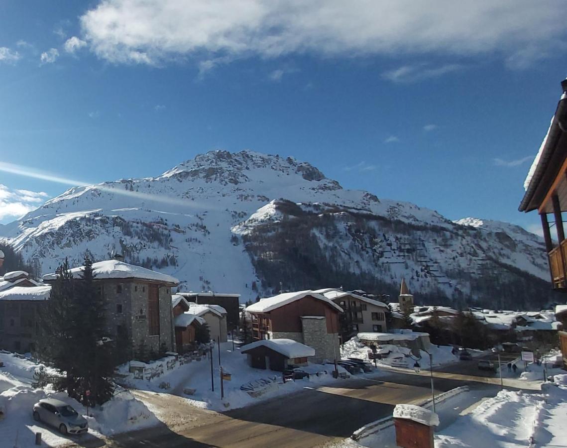 Hotel Les Dolomites Val-dʼIsère Екстериор снимка